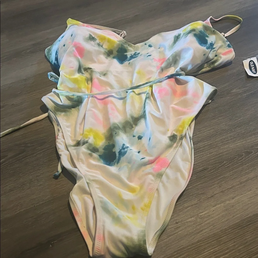 Old Navy Multicolor Tie-Dye Swimsuit